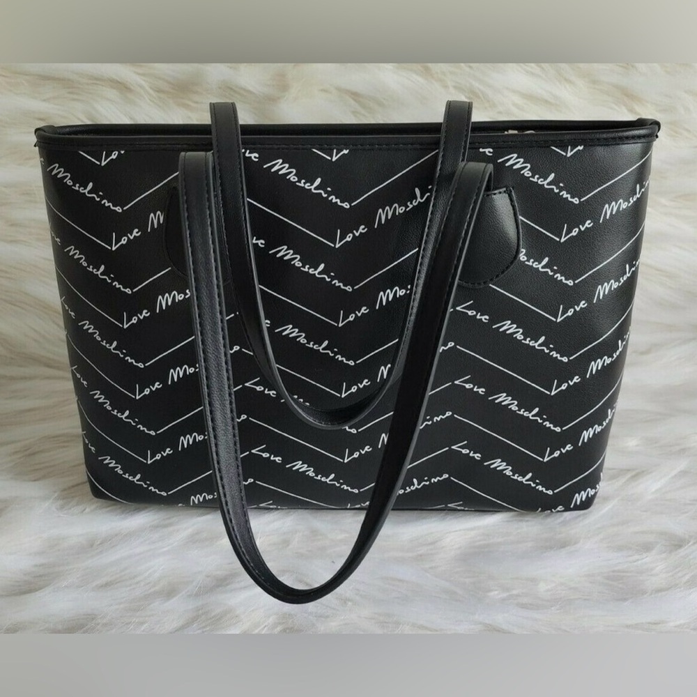 LOVE MOSCHINO Logo Romantic Shopper Shoulder Bag Black Logo w Gold Hardware EUC - Picture 5 of 17